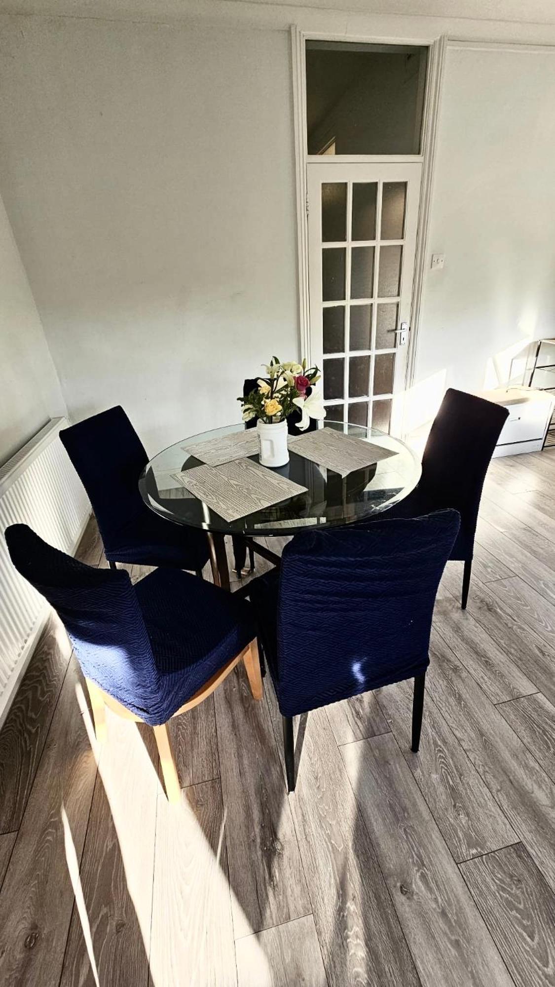 Single Near Bayswater Close To Tube & Bus Guest house *